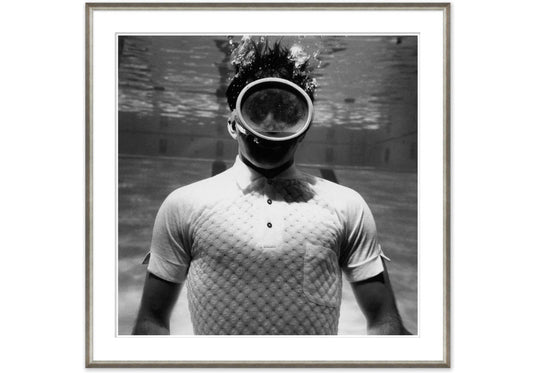 MAN UNDERWATER